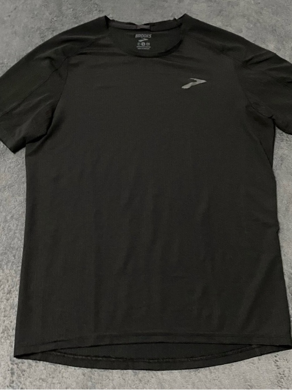 Brooks Running Shirt Mens S Black Atmosphere Short Sleeve Crew Neck Sporty Gym